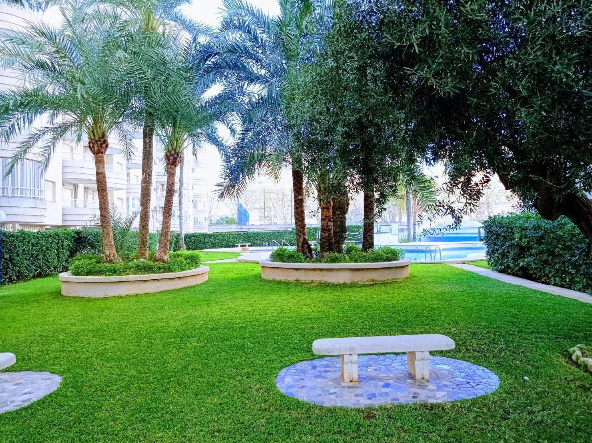 Tropicana Park Solo Familias Serviplaya Gandía Eksteriør bilde
